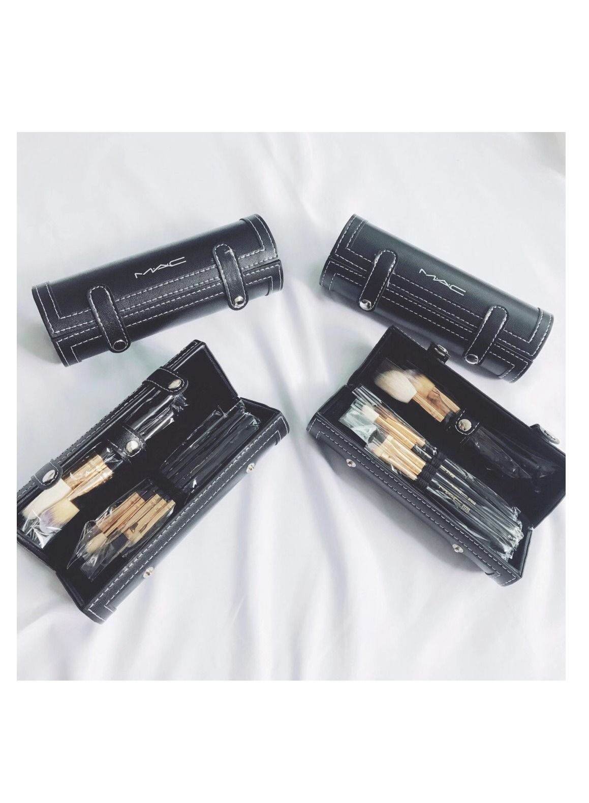 e3f0215c-44ce-49c8-b2ed-3e5f9d307f87.jpg MAC Cosmetics MAC Cosmetic 9-Piece Professional Makeup Brush Set With Case Black And Gold - Image 1