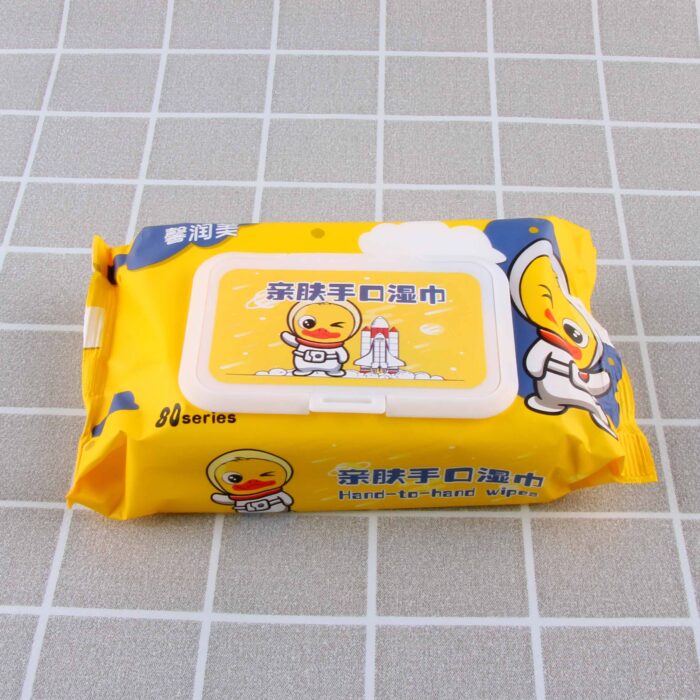 Xinrunmei 0487 Space Duck Covered Wet Wipes 60 pieces Wholesale Dubai UAE
