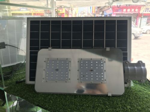 Solar split street light Wholesale Dubai UAE