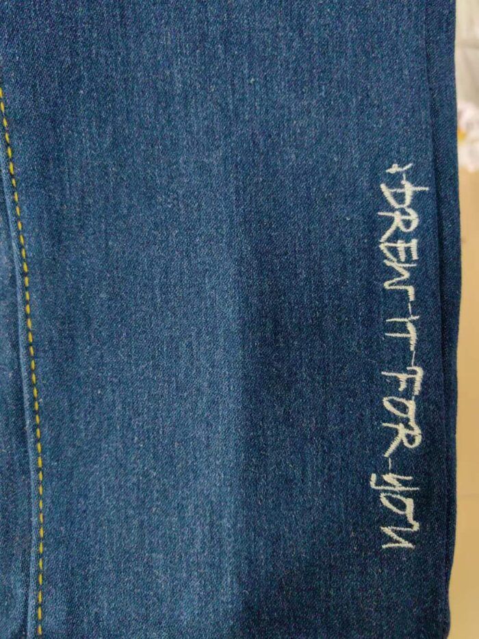 Mens fleece jeans2 - Tradedubai.ae Wholesale B2B Market