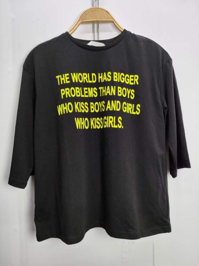 Childrens half-sleeved round-neck T-shirt - Tradedubai.ae Wholesale B2B Market