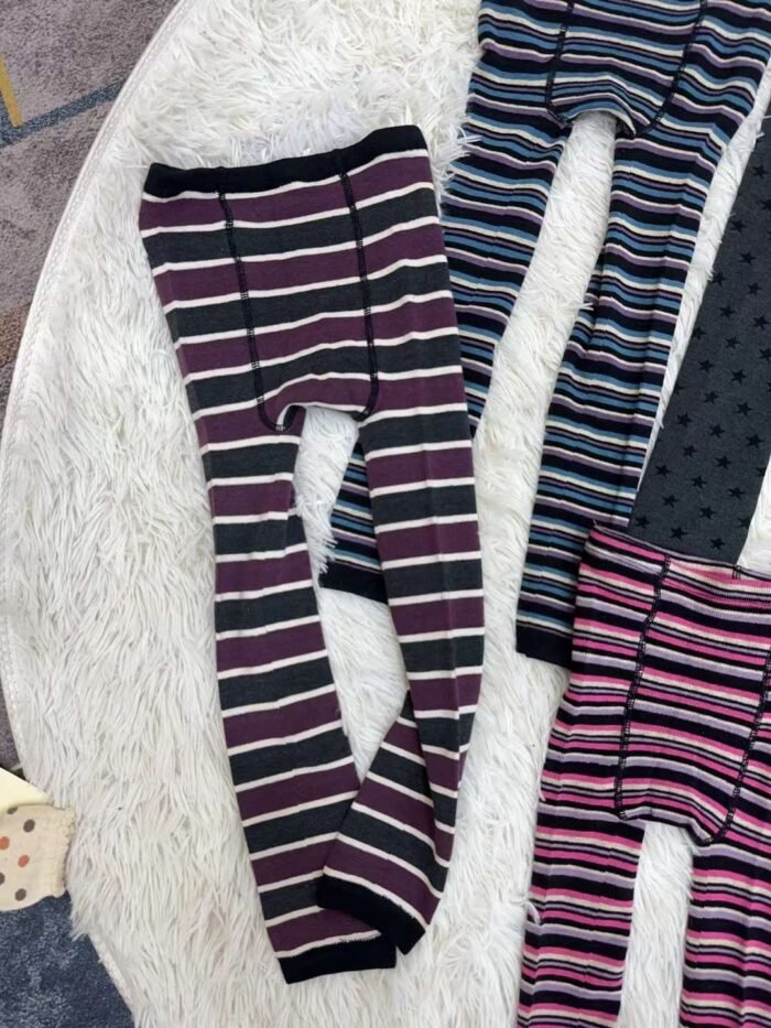 Childrens knitted leggings - Tradedubai.ae Wholesale B2B Market