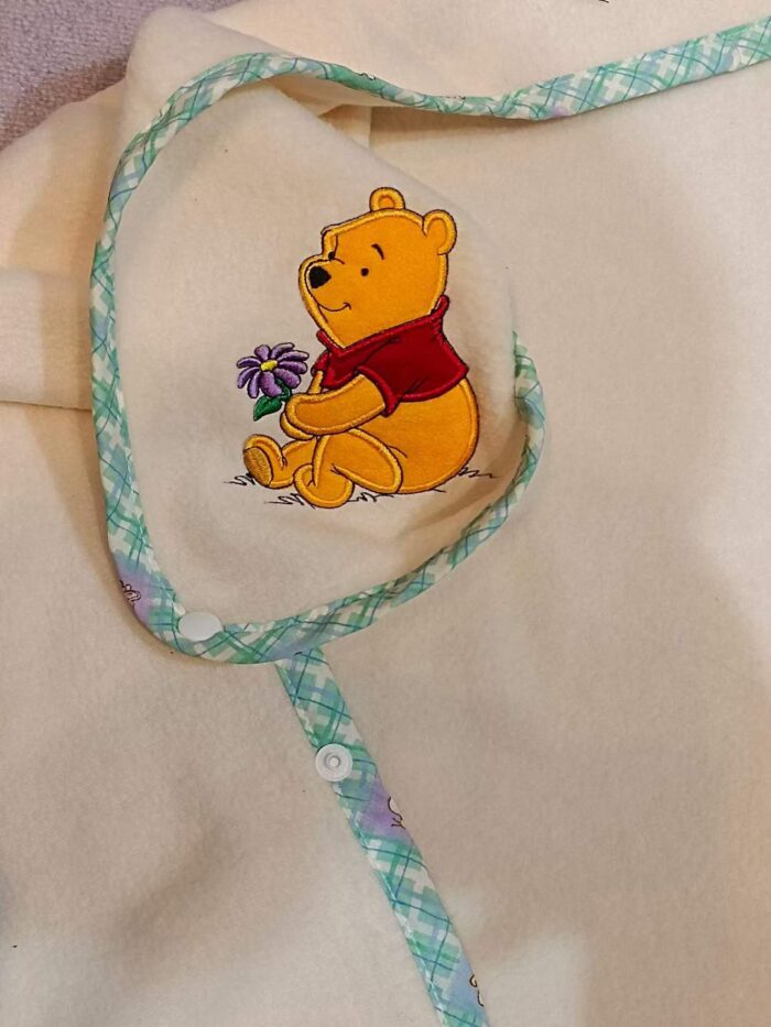 Disney baby towels - Tradedubai.ae Wholesale B2B Market