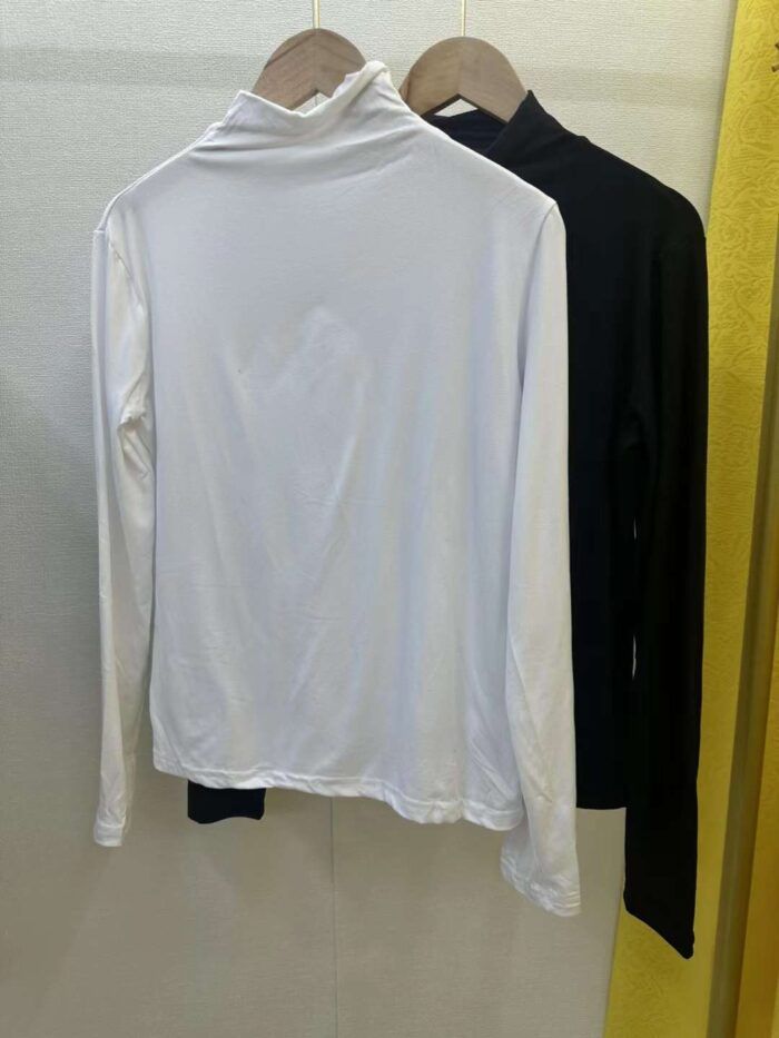 Double-sided German velvet base layer shirts1 - Tradedubai.ae Wholesale B2B Market