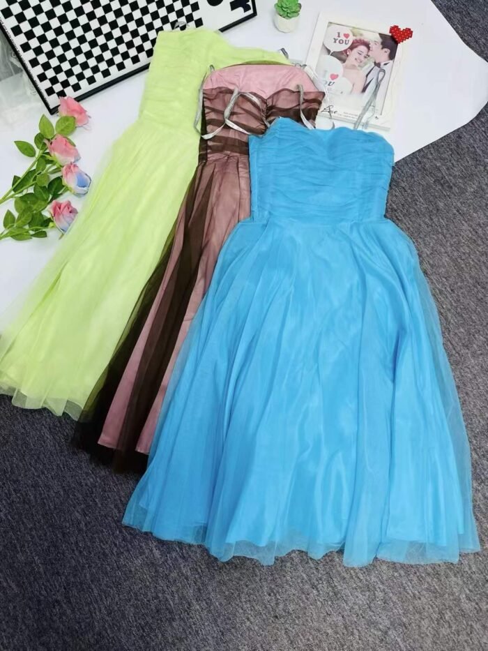 Evening dress total quantity - Tradedubai.ae Wholesale B2B Market