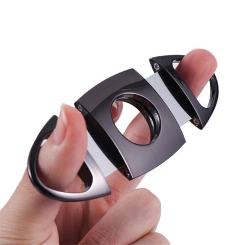 Factory Price Wholesale 2024 New Arrival Metal Cigar Cutter1 - Tradedubai.ae Wholesale B2B Market - Tradedubai.ae Wholesale B2B Market
