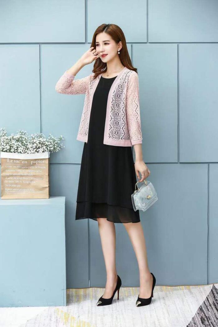 Factory Wholesale Ready Made Garments Stock Clearance-Hot girls pure lust style slim and versatile short shawl cardigan