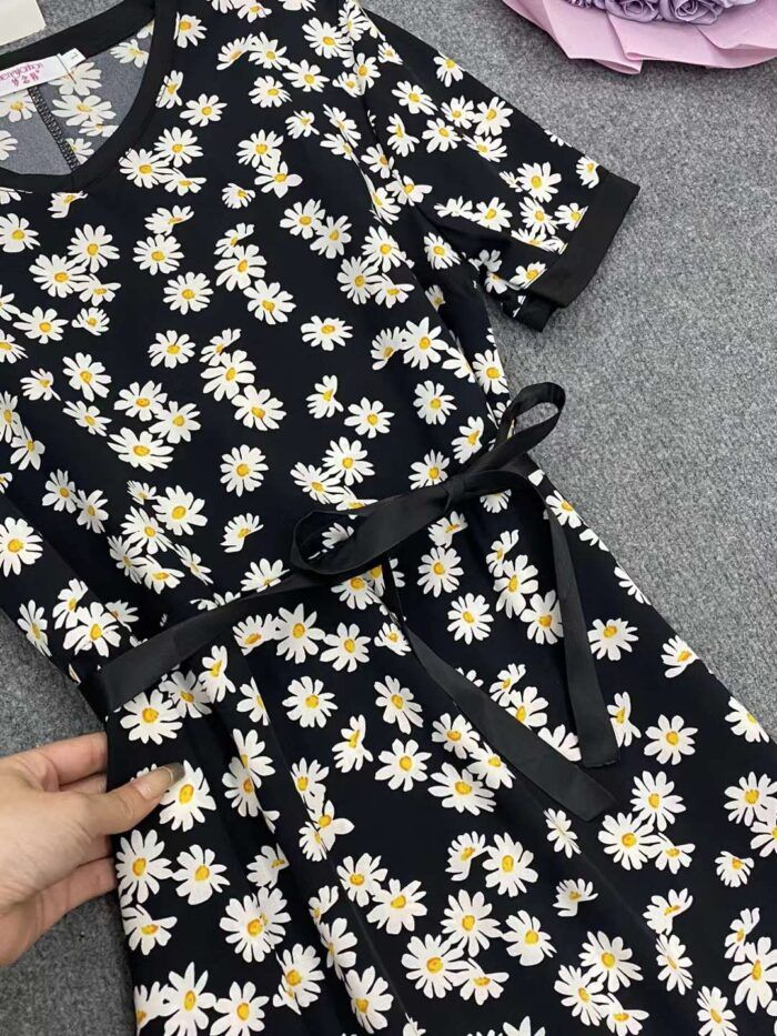 Floral tie waist elegant dress - Tradedubai.ae Wholesale B2B Market