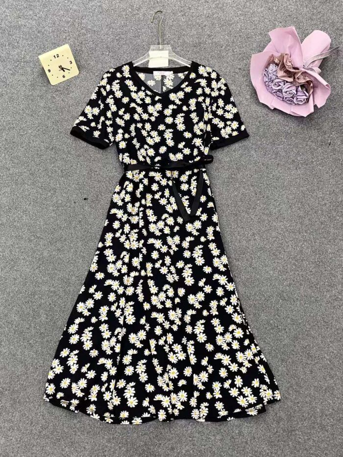 Floral tie waist elegant dress - Tradedubai.ae Wholesale B2B Market