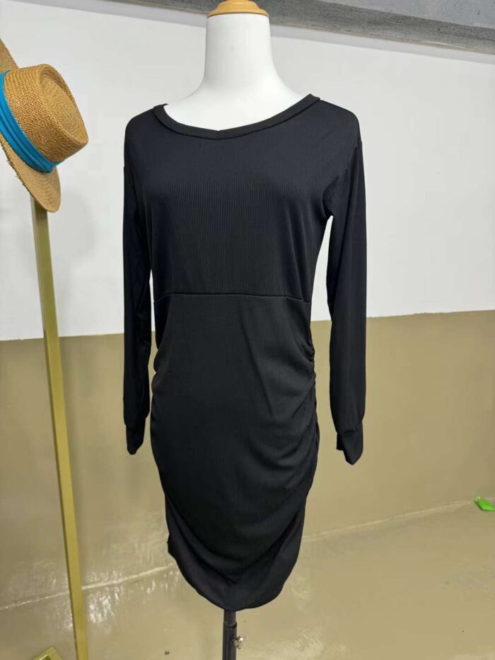 Girl long-sleeved dresses - Tradedubai.ae Wholesale B2B Market