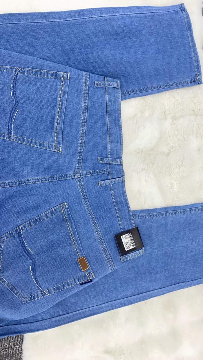 High-quality mens stretch business jeans - Tradedubai.ae Wholesale B2B Market