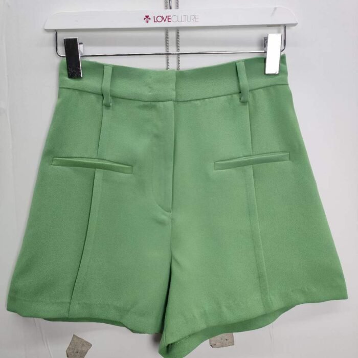 High-quality slim fit and versatile shorts - Tradedubai.ae Wholesale B2B Market