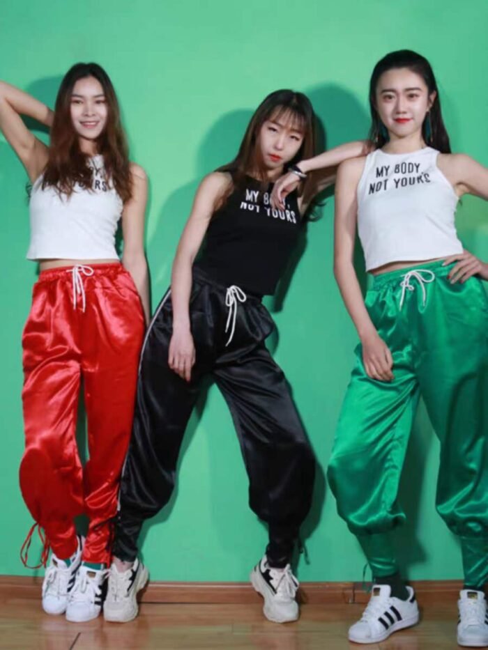 Hong Kong style sports pants 7 - Tradedubai.ae Wholesale B2B Market