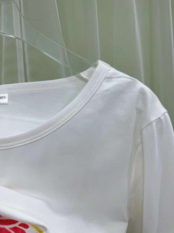 Hot girl style pure cotton slim fit T-shirt - Tradedubai.ae Wholesale B2B Market