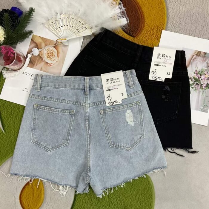 Hot girls ripped raw edge high-waist slimming loose wide-leg washed cotton denim shorts - Tradedubai.ae Wholesale B2B Market