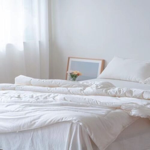 Bedding Set - Blanket - Bedsheet - Pillow Cover - Tradedubai.ae Wholesale B2B Market