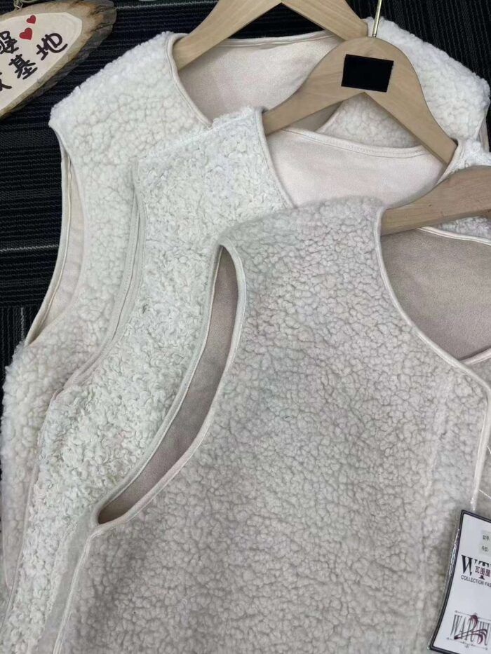 Lamb plush vest jacket - Tradedubai.ae Wholesale B2B Market