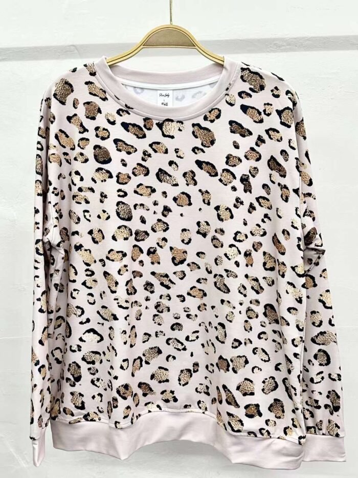 Leopard print round neck long-sleeved sweatshirts - Tradedubai.ae Wholesale B2B Market