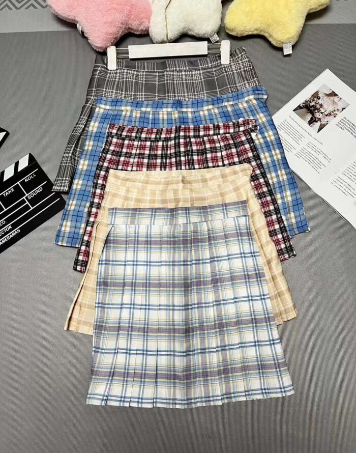 Pleated skirt - Tradedubai.ae Wholesale B2B Market