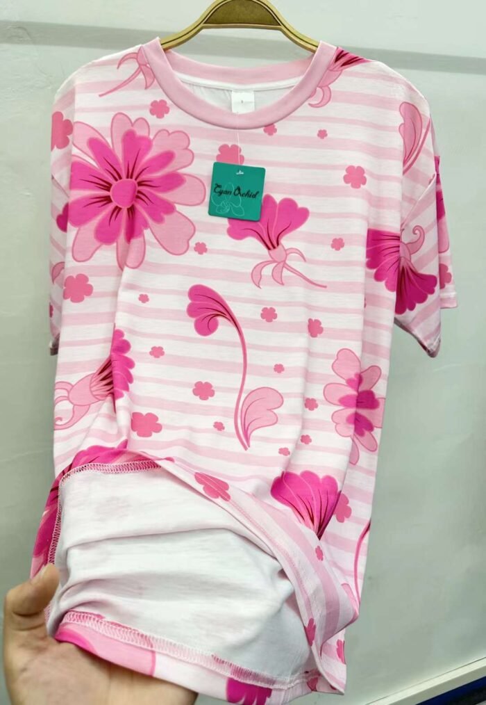 Round neck short-sleeved T-shirts - Tradedubai.ae Wholesale B2B Market