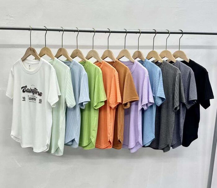 Short-sleeved T-shirts made of cotton with small panels and rounded corners - Tradedubai.ae Wholesale B2B Market