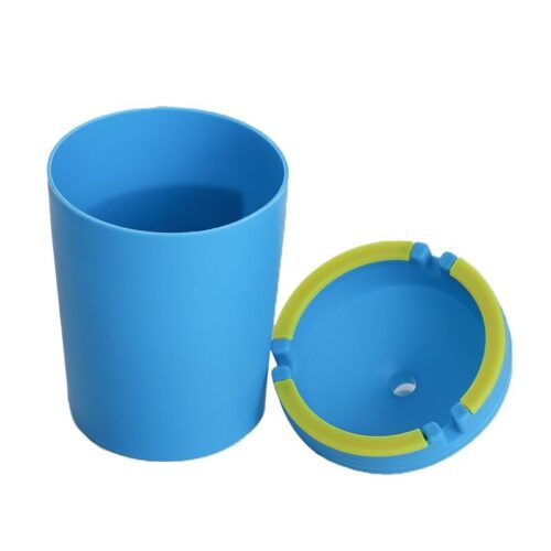 Wholesale New PP Material Ashtray With Luminous Portable Car Ashtray Plastic Ashtray