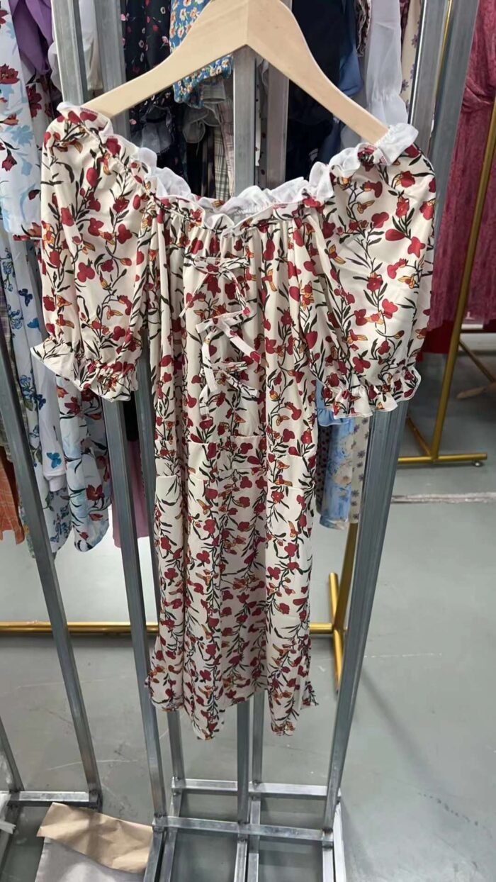 Women dresses single style and single color individually packaged - Tradedubai.ae Wholesale B2B Market