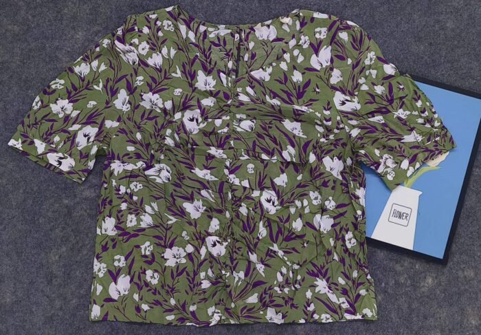 Wrinkled fabric pretty girls blouse - Tradedubai.ae Wholesale B2B Market