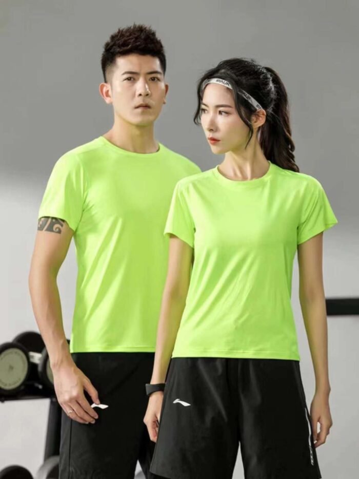 high-quality sports quick-drying short-sleeves - Tradedubai.ae Wholesale B2B Market