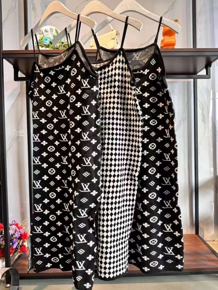 knitted suspender dresses Women shelves - Tradedubai.ae Wholesale B2B Market