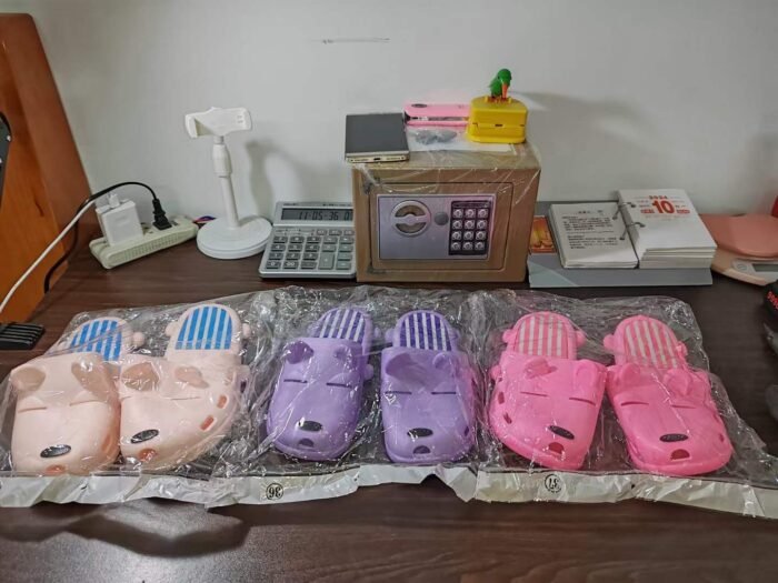 slippers 3 - Tradedubai.ae Wholesale B2B Market