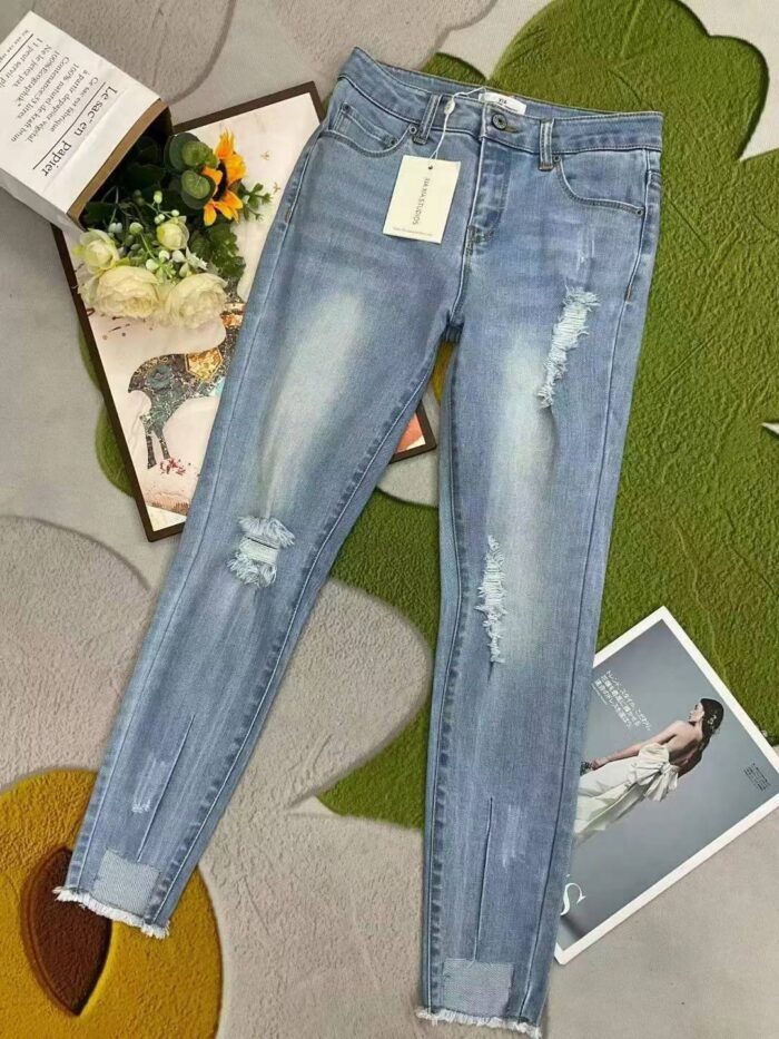 Brand womens elastic retro ripped denim pants - Tradedubai.ae Wholesale B2B Market