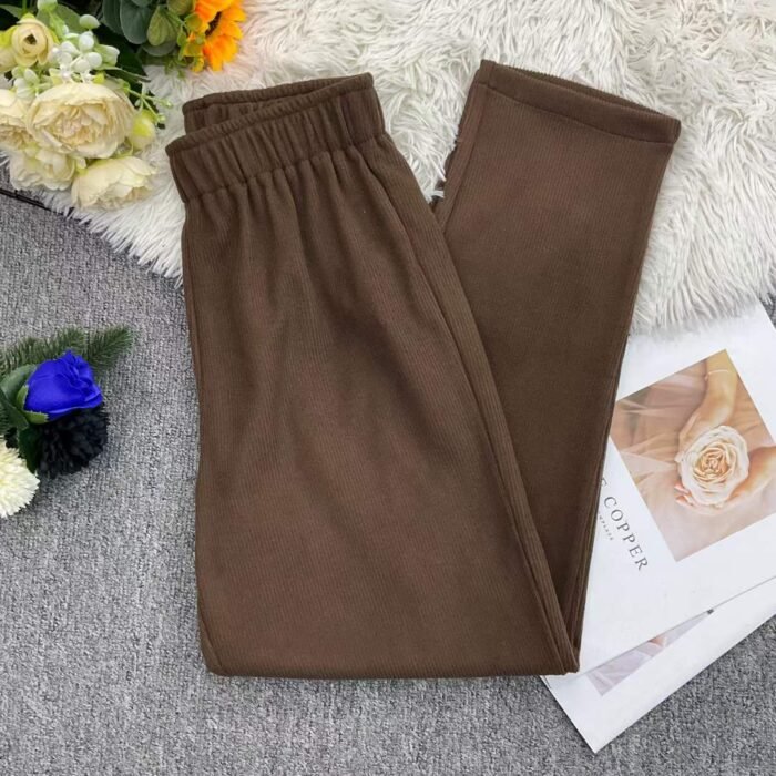 Branded womens chenille casual dad pants - Tradedubai.ae Wholesale B2B Market