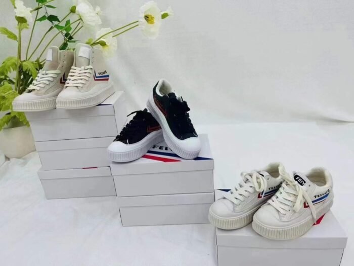 Casual shoes for men and women are soft and comfortable wear-resistant and non-slip and of high quality - Tradedubai.ae Wholesale B2B Market