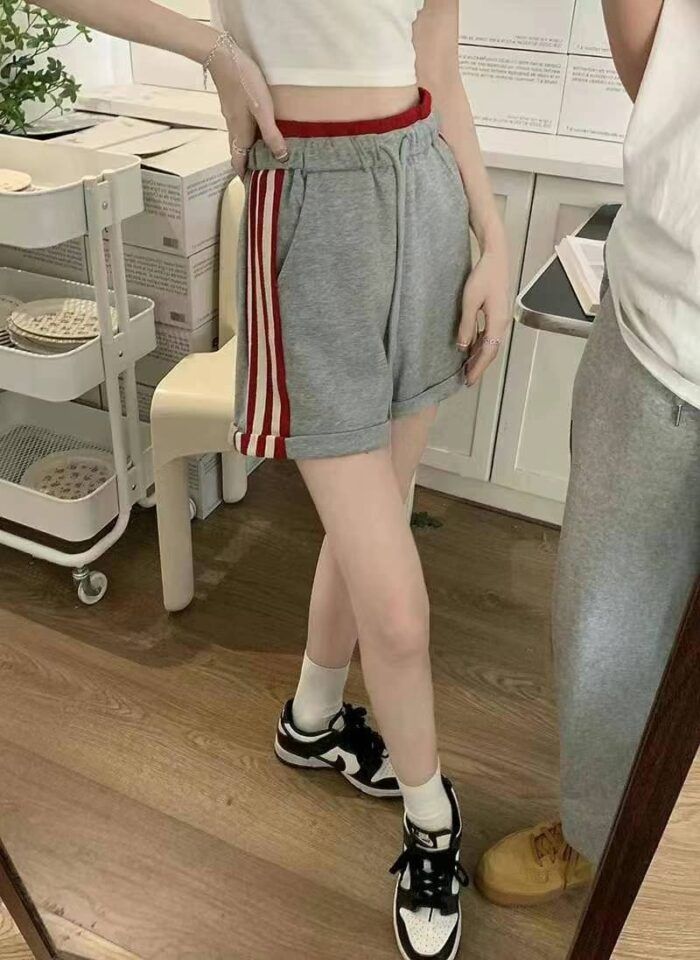 Casual shorts drawstring elastic waist sports style - Tradedubai.ae Wholesale B2B Market