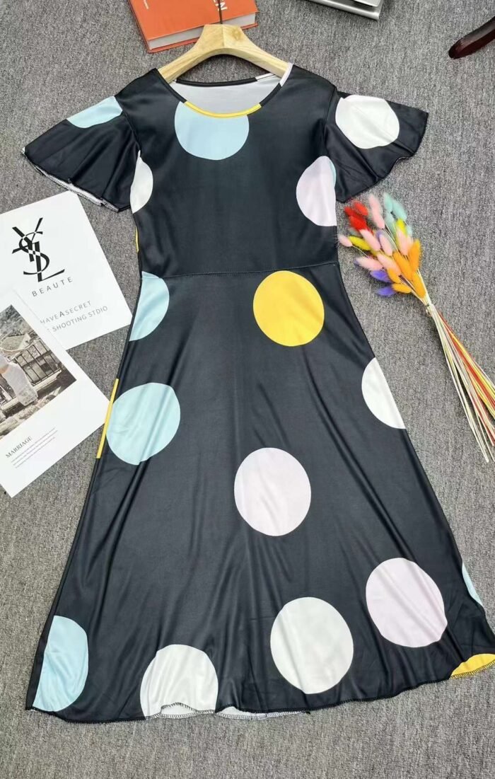 Colorful polka-dot dress with niche design - Tradedubai.ae Wholesale B2B Market