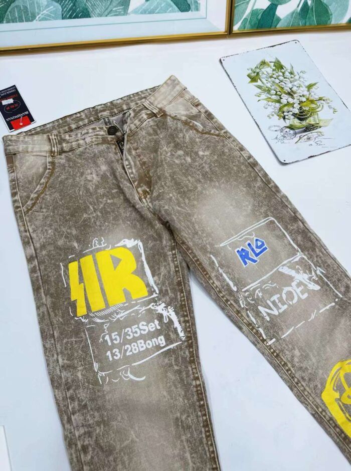 Couple Style Graffiti Micro-Stretch Jeans - Tradedubai.ae Wholesale B2B Market