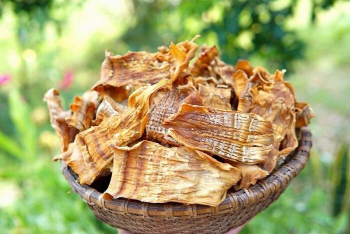Dried bamboo shoots