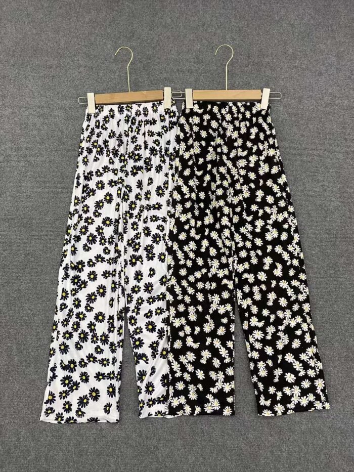 Fully printed floral plaid casual and versatile trousers - Tradedubai.ae Wholesale B2B Market