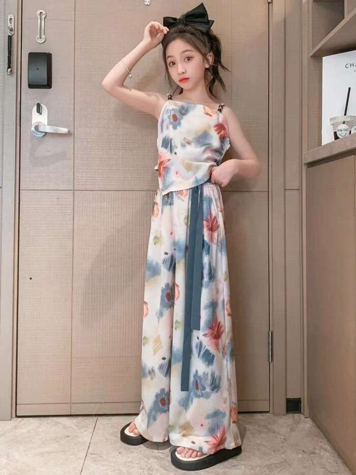 Korean trendy girls and middle-aged childrens suits - Tradedubai.ae Wholesale B2B Market