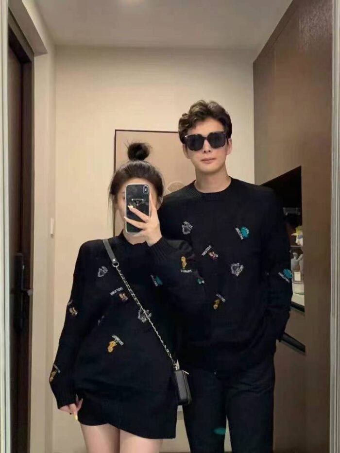 Large version of the same size for men and women cashmere embroidered pullover sweater - Tradedubai.ae Wholesale B2B Market