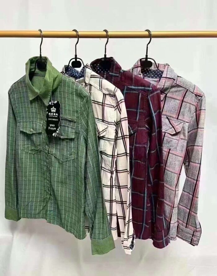 Plaid long-sleeved shirts mens loose ins trend Korean style mens shirts - Tradedubai.ae Wholesale B2B Market