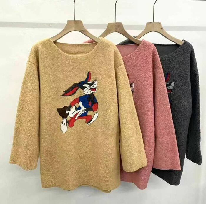 Sheep wool sweatshirt - Tradedubai.ae Wholesale B2B Market