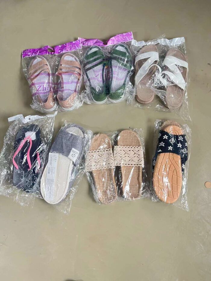 Slippers for men and women - Tradedubai.ae Wholesale B2B Market