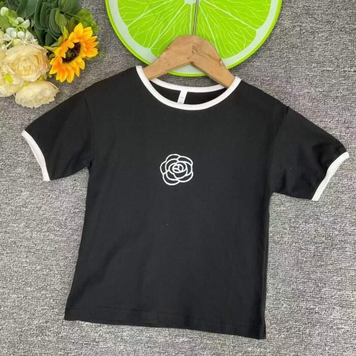 Stylish pure cotton childrens T-shirt with black and white edges - Tradedubai.ae Wholesale B2B Market