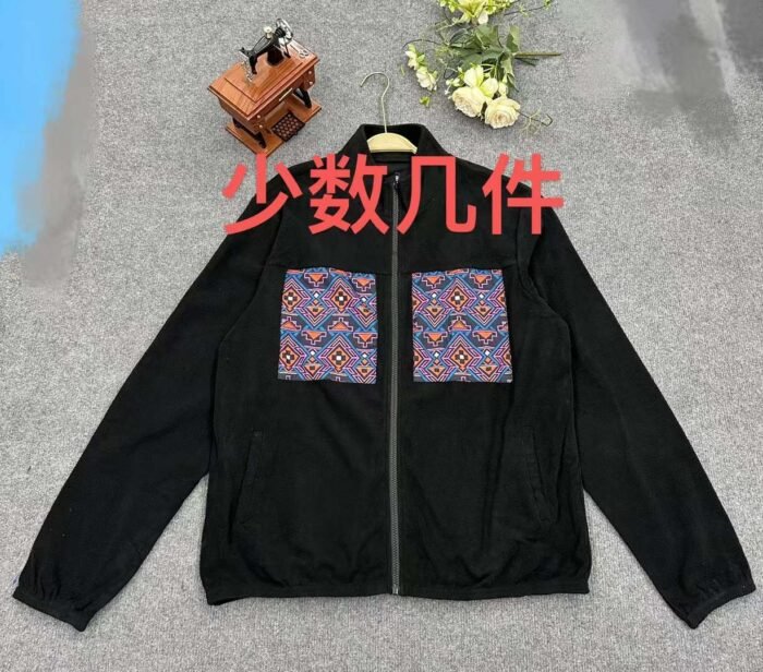 Thin velvet Korean style hooded printed sweatshirts - Tradedubai.ae Wholesale B2B Market