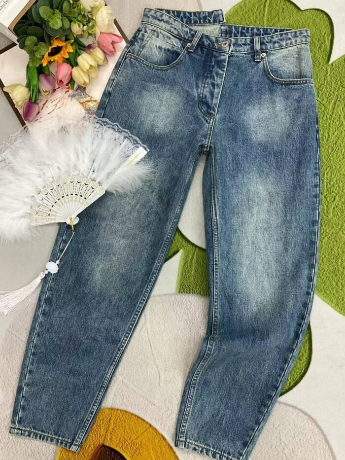 Womens washed cotton retro denim jeans pants - Tradedubai.ae Wholesale B2B Market
