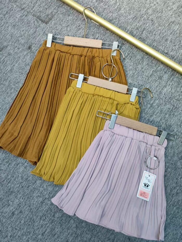 branded girls elastic waist pleated skirt - Tradedubai.ae Wholesale B2B Market