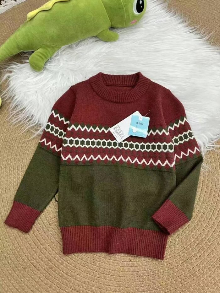 high-quality childrens round-neck sweaters recycled by physical stores - Tradedubai.ae Wholesale B2B Market