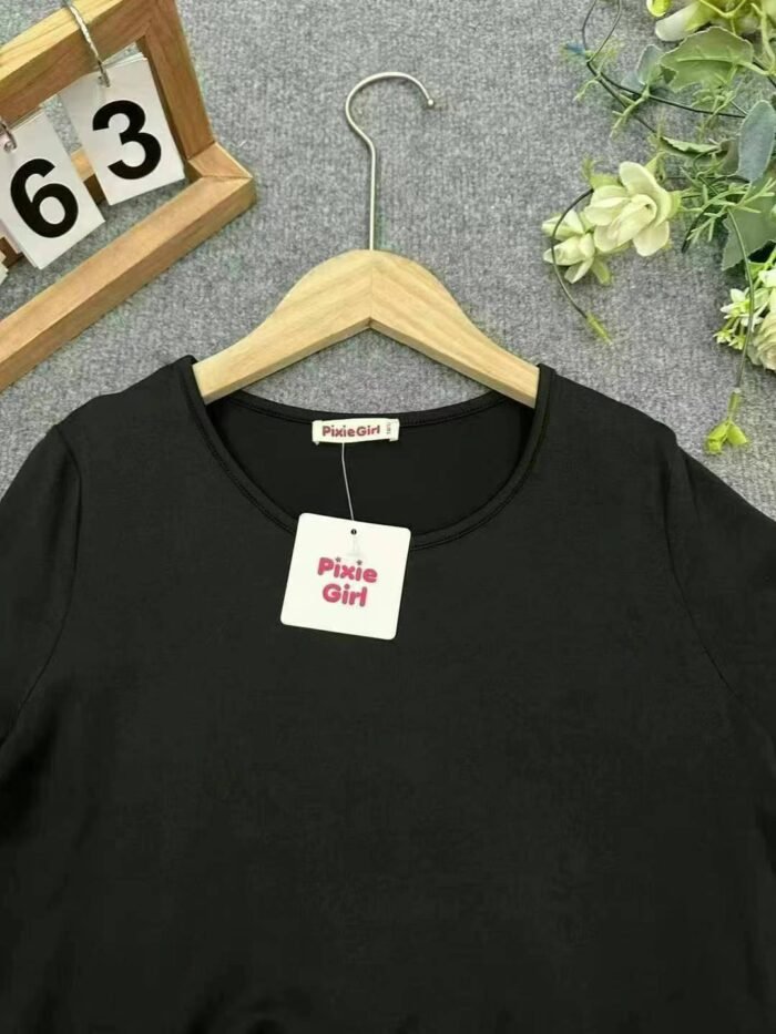 high-waisted round-neck pleated light board casual and simple little black dresses for big children from the loss-making warehouse - Tradedubai.ae Wholesale B2B Market